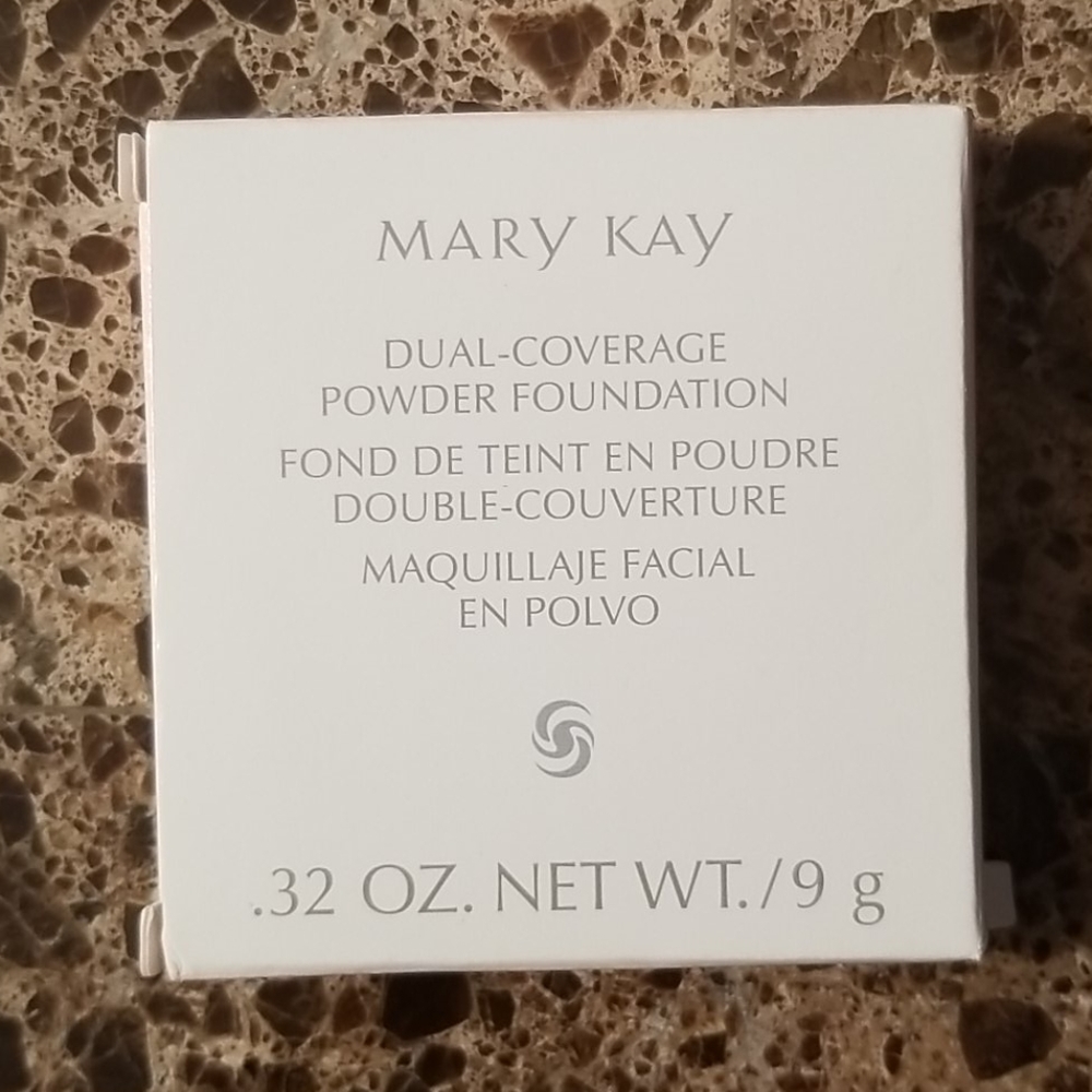 Bronze 708: Dual-Coverage Powder Foundation - Picture 2 of 4